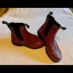 Blundstone  Chelsea boots, wingtips women’s size 9